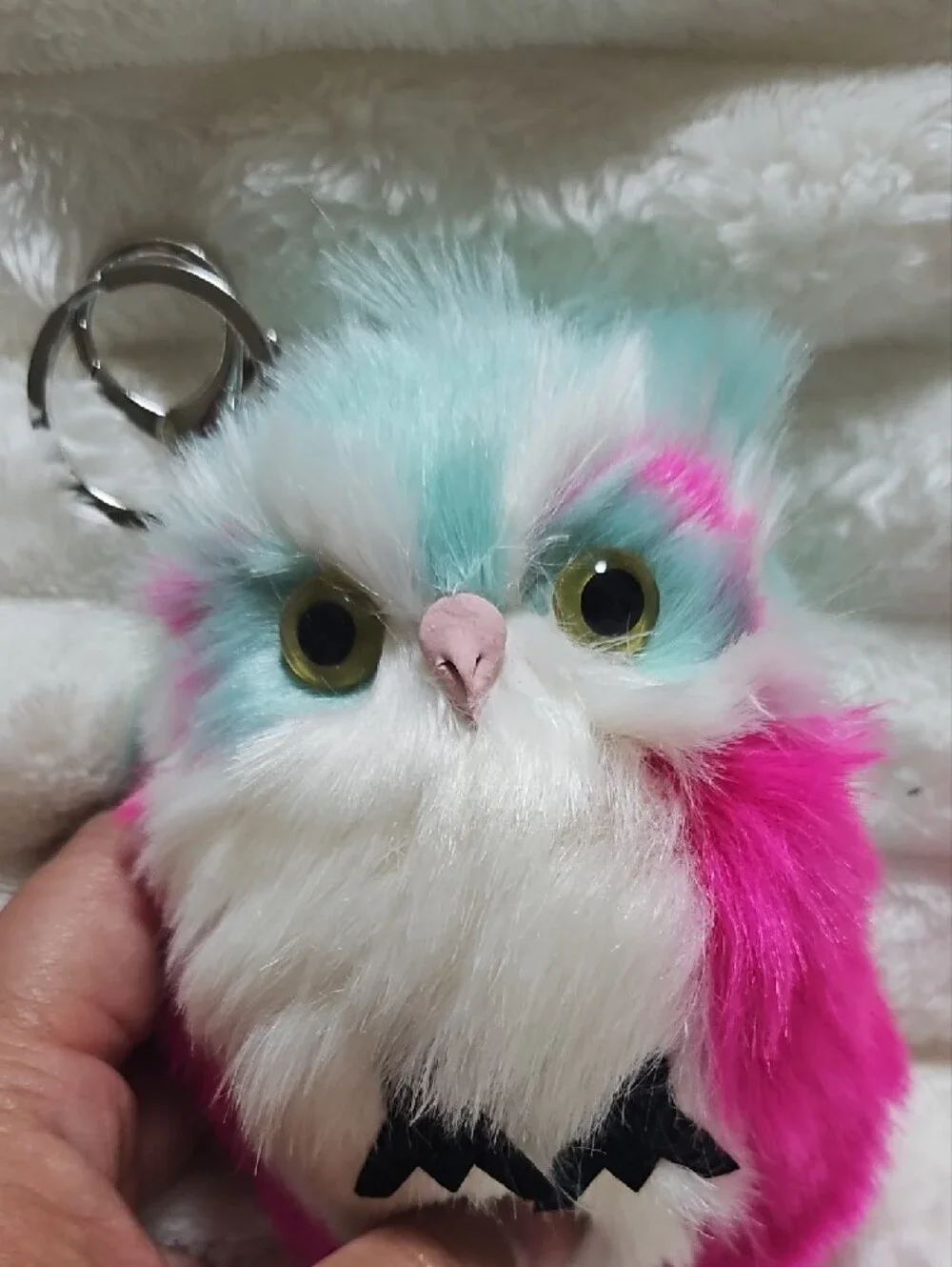 Source Unknown Pink & Turquoise Furry Owl Keychain. New No Tag